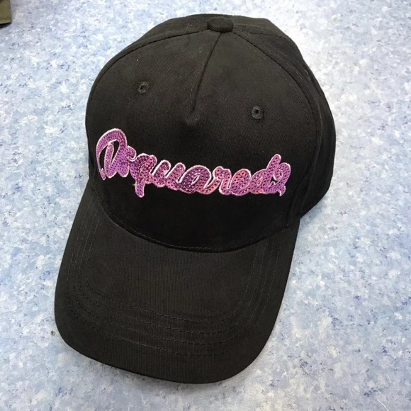 dsquared cap dsq